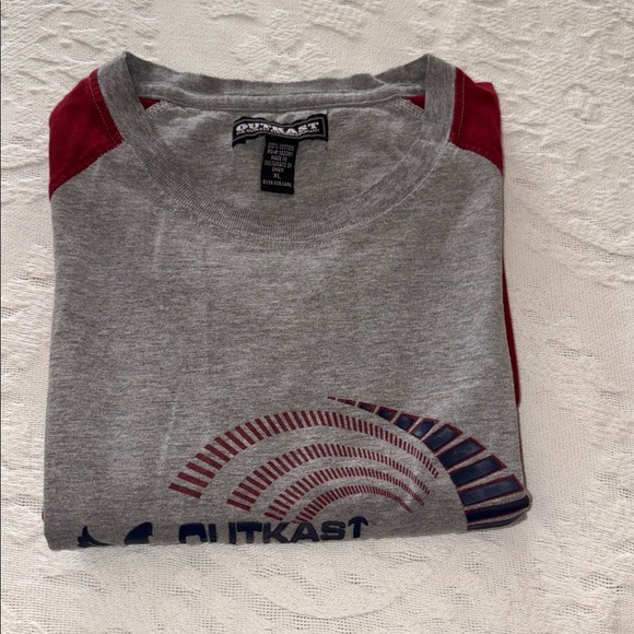 Gray and Red Graphic T-Shirt - Picture 11 of 11